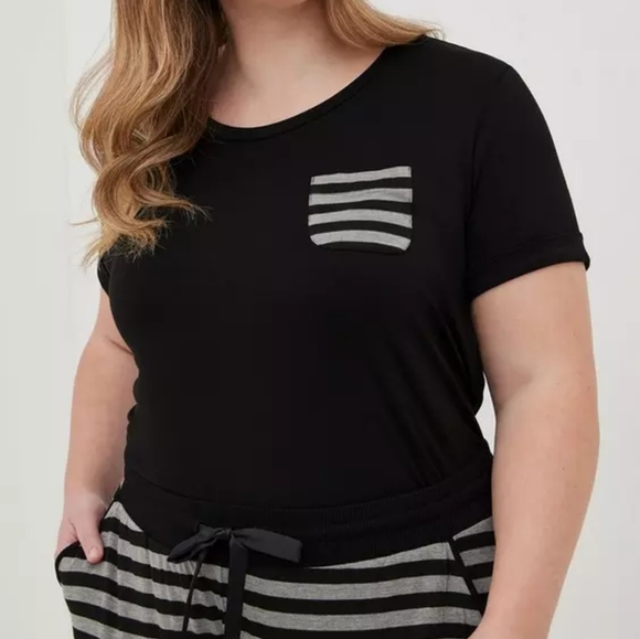 Torrid Black Super Soft Pocket Short Sleeve Lounge Tee - Picture 8 of 10